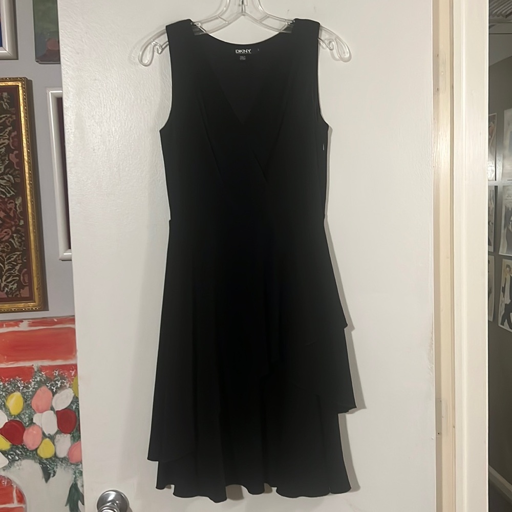 DKNY black sleeveless v-neck layered dress. Side zip closure
